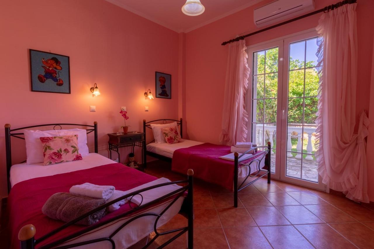 Villa Saia Halikounas 外观 照片