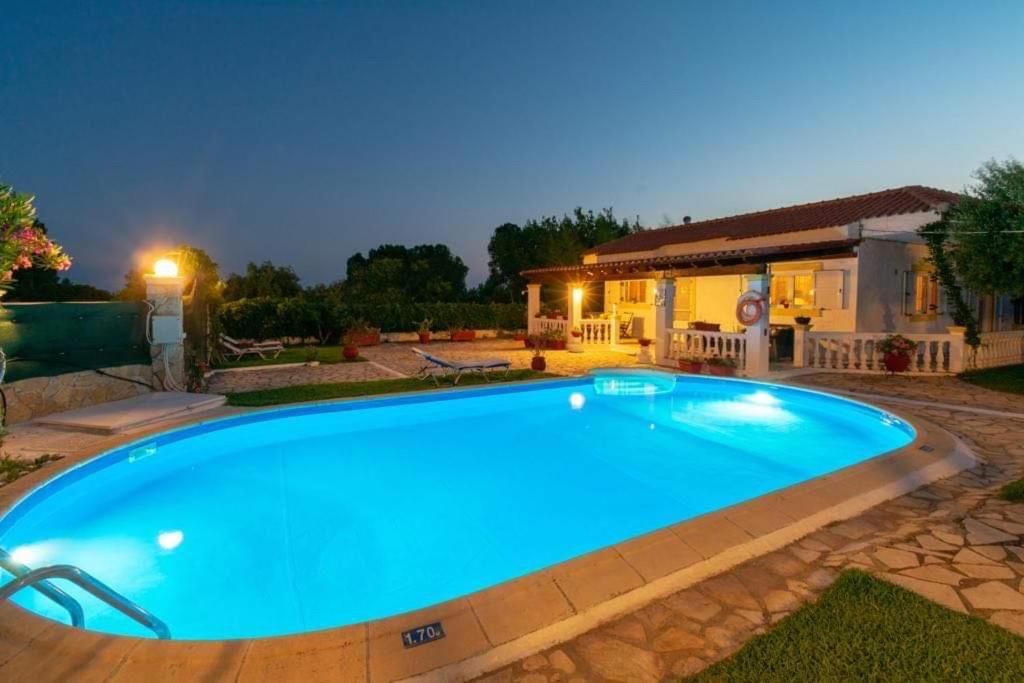 Villa Saia Halikounas 外观 照片